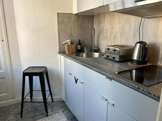 Stockholm Loft Haven 3 Beds In A 1- Bedroom Gem - 917 Екстер'єр фото